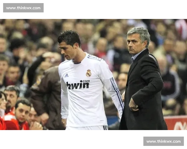 穆里尼奥染红风波下皇马一比零险胜背后的暗流引爆争议之夜全场焦点